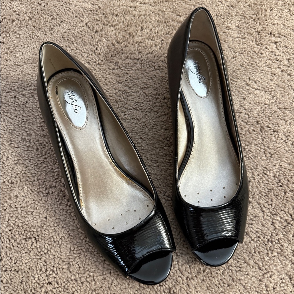 Alfani Peep-Toe Heels Women size 9M Black Step N Flex Patent Leather Wedge Shoes